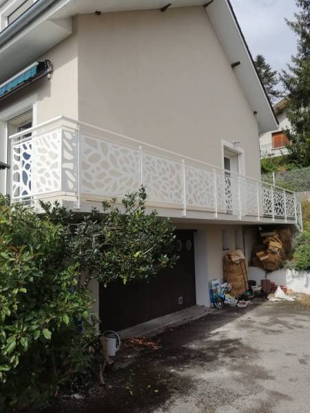 Remplacement et pose de garde-corps sur mesures découpe laser à Miribel 01700