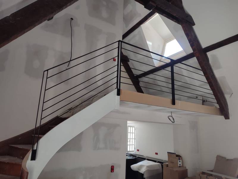 Garde-corps sur mesure sur escalier existant à Miribel proche de La Boisse