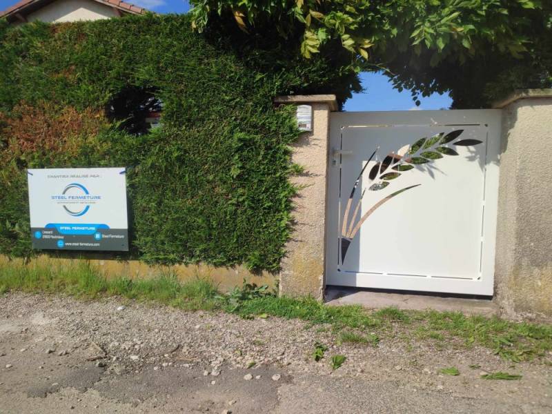 Remplacement intégral de portail et portillon découpe laser épi de blé à Villieu-Loyes-Mollon proche Meximieux