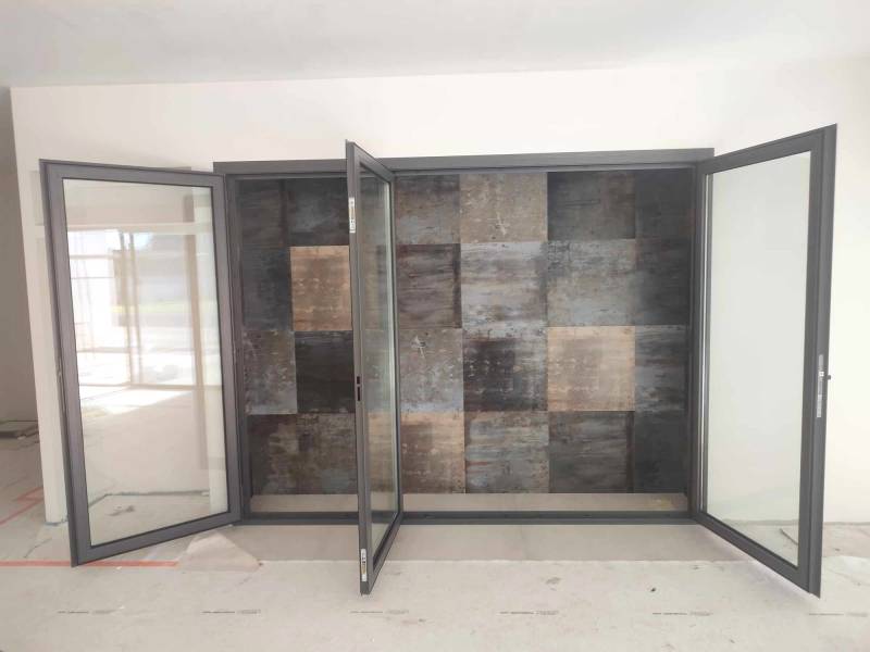 Installation d'une cloison verrière cave à vin sur Meyzieu 69330