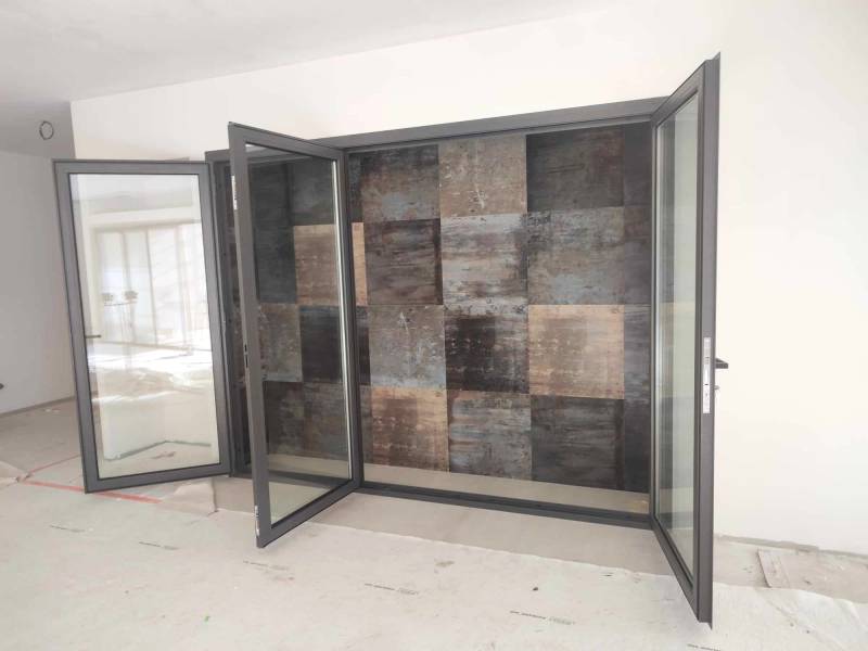 Installation d'une cloison verrière cave à vin sur Meyzieu 69330