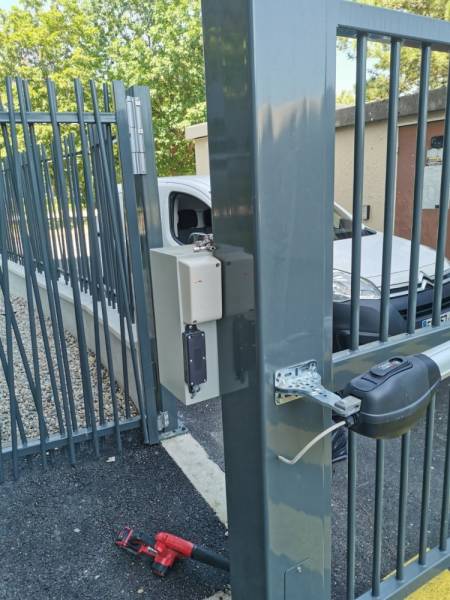 Mise aux normes d'un portail automatisé à Villefranche sur Saône 69400