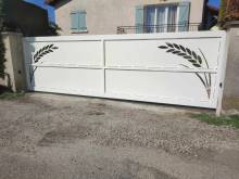 Notre zone d'activité pour ce service Réalisation de portail en métal coulissant avec ouverture motorisée adaptée pour professionnels et industries par une entreprise spécialisée