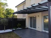 Notre zone d'activité pour ce service Conception de pergola en acier avec structure résistante et design élégant pour jardins ou terrasses par une entreprise spécialisée